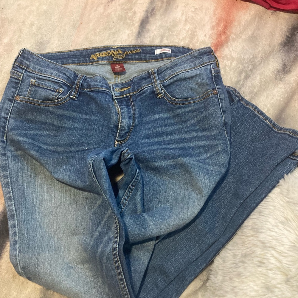 Arizona Jean Company Women's Classic Blue Straight Leg Jeans